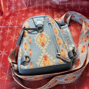 NWOT Wrangler Blue and Orange Crossbody Bag